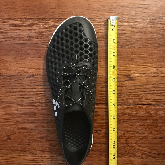 Vivobarefoot Ultras - Picture 7 of 8